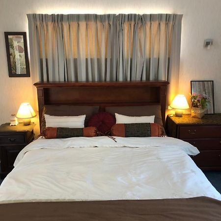 A Cozy Room With It'S Own Privacy Upper Hutt Luaran gambar