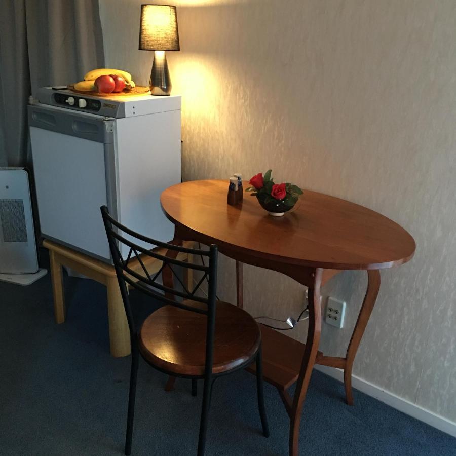 A Cozy Room With It'S Own Privacy Upper Hutt Luaran gambar
